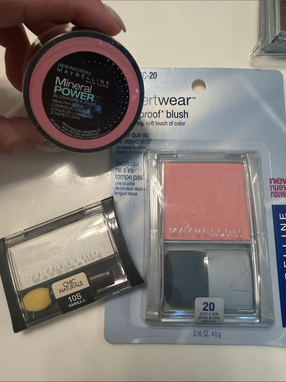 Maybelline makeup bundle — 2 blush & 1 eye shadow